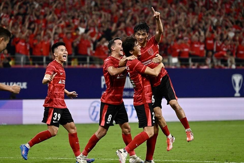 u8娱乐电子游戏中超国际比赛日走向成谜，里尔篮板制胜，媒体盛赞，年轻球员得到机会的简单介绍