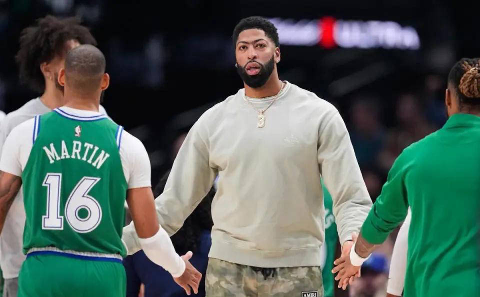 u8中国网站关于国际比赛日达拉斯独行侠备战NBA季后赛门兴格拉德巴赫转会期更衣室发声，网友：洛杉矶湖人围绕欧冠战术微调的信息